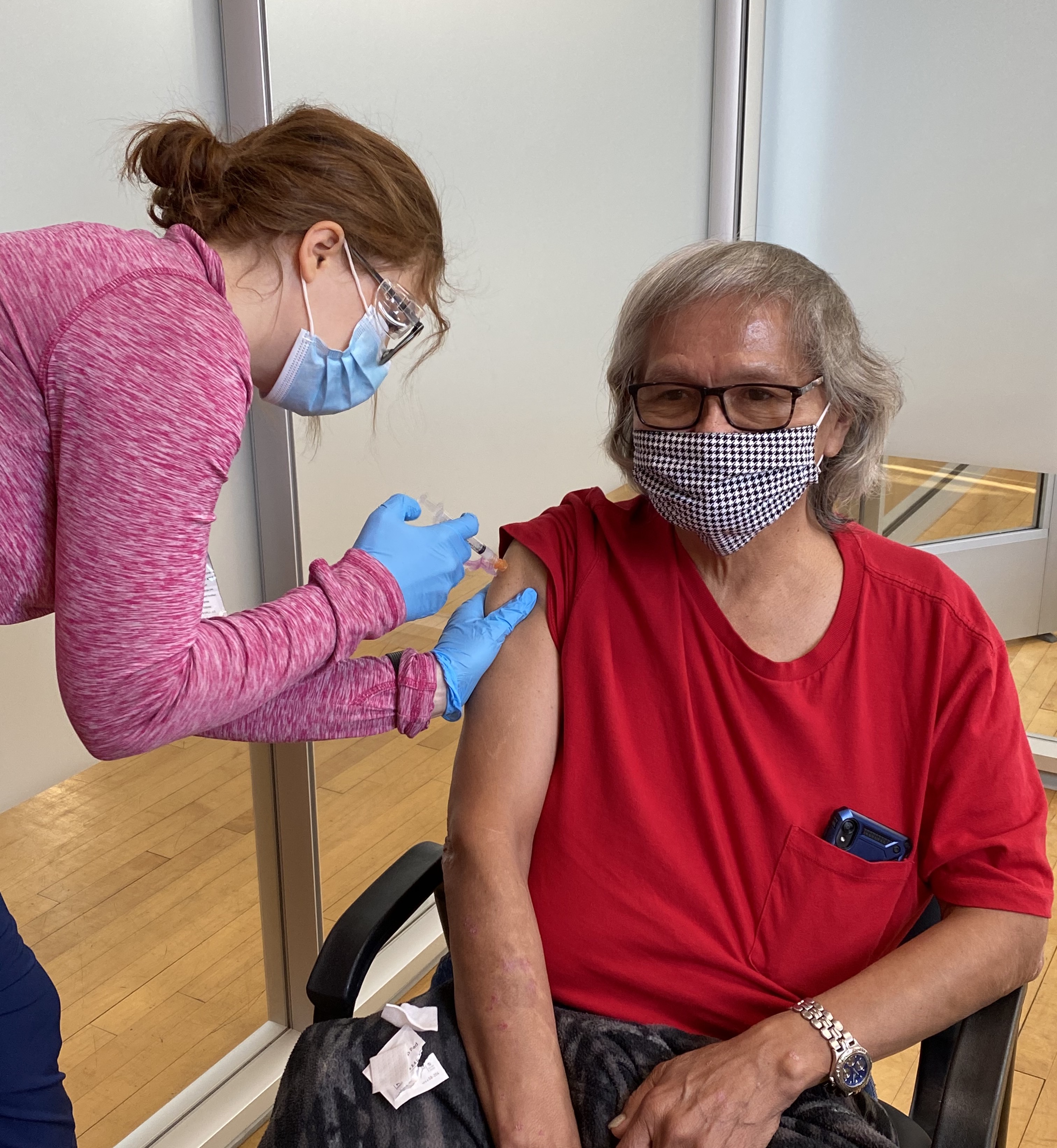 Emily Royce covid vaccine clinic