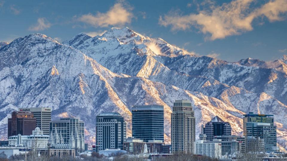Salt Lake City skyline External link: (https://uofuhealth.utah.edu/notes/postings/2022/01/why-utah.php#.Yf1rNfXMJh4)